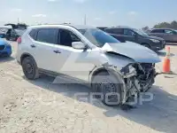 2018 Nissan ROGUE фото