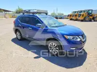 2018 Nissan ROGUE photo