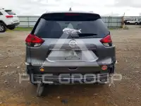 2018 Nissan ROGUE photo