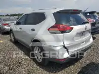2018 Nissan ROGUE photo