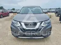 2018 Nissan ROGUE photo
