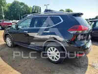 2018 Nissan ROGUE photo