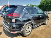 2018 Nissan ROGUE photo