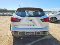 2018 Nissan ROGUE photo