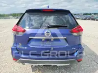 2018 Nissan ROGUE photo