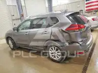 2018 Nissan ROGUE photo