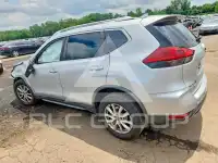 2018 Nissan ROGUE photo