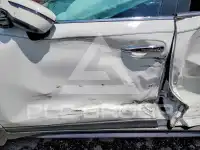2018 Nissan ROGUE фото