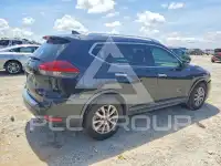 2018 Nissan ROGUE photo