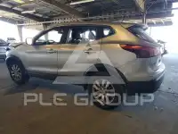 2018 Nissan ROGUE photo