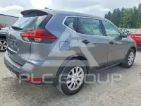 2018 Nissan ROGUE photo