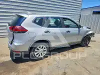 2018 Nissan ROGUE photo