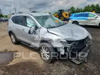 2018 Nissan ROGUE photo