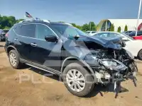 2018 Nissan ROGUE photo