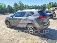 2018 Nissan ROGUE photo