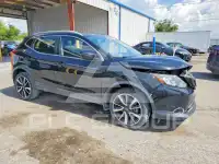 2018 Nissan ROGUE photo