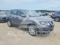 2018 Nissan ROGUE photo