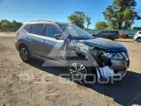 2018 Nissan ROGUE фото