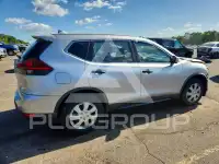 2018 Nissan ROGUE photo