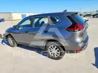 2018 Nissan ROGUE photo