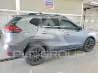 2018 Nissan ROGUE фото