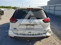 2018 Nissan ROGUE photo