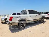 2018 Nissan TITAN photo