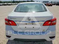 2018 Nissan SENTRA photo