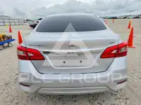 2018 Nissan SENTRA фото