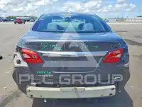 2018 Nissan SENTRA фото