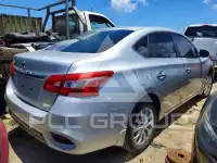 2018 Nissan SENTRA фото
