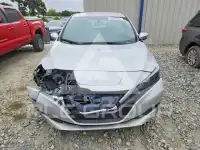 2018 Nissan LEAF photo