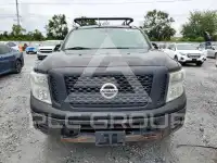 2018 Nissan TITAN фото