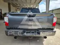 2018 Nissan TITAN фото
