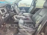 2018 Nissan TITAN фото