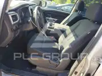 2018 Nissan TITAN фото