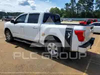 2018 Nissan TITAN фото