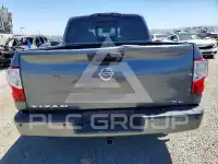 2018 Nissan TITAN фото