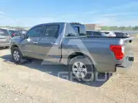 2018 Nissan TITAN фото