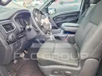 2018 Nissan TITAN фото