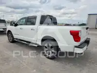 2018 Nissan TITAN photo
