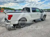2018 Nissan TITAN фото