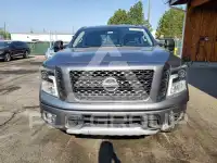 2018 Nissan TITAN фото