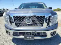 2018 Nissan TITAN фото