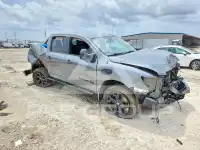 2018 Nissan TITAN фото