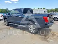 2018 Nissan TITAN фото