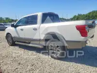 2018 Nissan TITAN фото