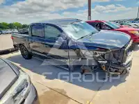 2018 Nissan TITAN фото