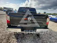 2018 Nissan TITAN фото