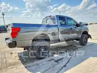 2018 Nissan TITAN фото
